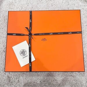 Large hermes box